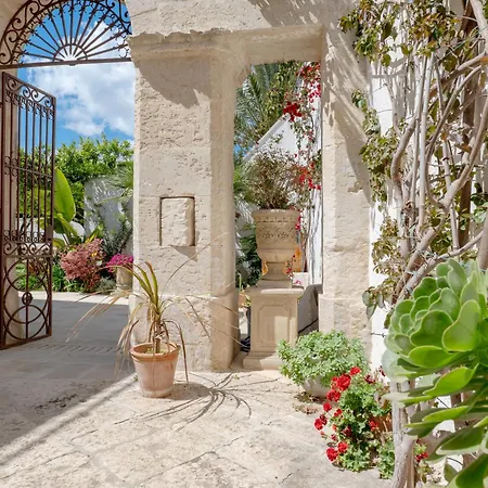Bed & Breakfast Palazzo Angelica - Luxury Retreat Otranto Giurdignano